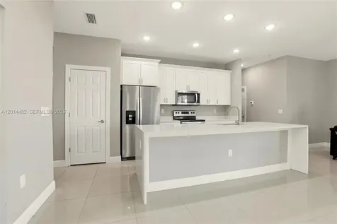 2908 SW 9th Street Lehigh Acres FL 33976