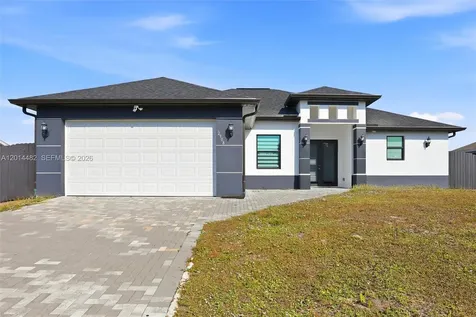 2908 SW 9th Street Lehigh Acres FL 33976