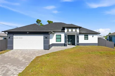 2908 SW 9th Street Lehigh Acres FL 33976