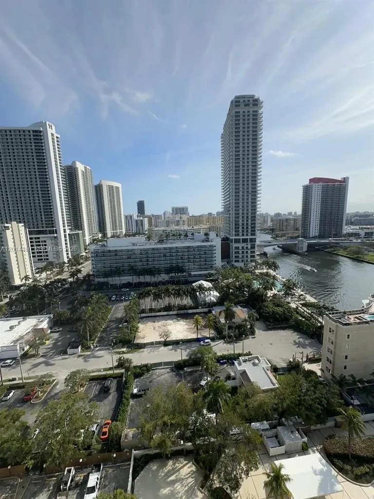 3800 S Ocean Drive Hollywood FL 33019