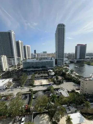 3800 S Ocean Drive Hollywood FL 33019