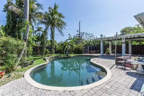 1540 Fletcher Street Hollywood FL 33020