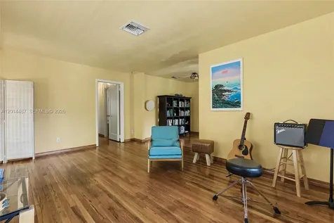 1540 Fletcher Street Hollywood FL 33020