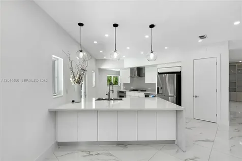 711 Sunset Drive Coral Gables FL 33143