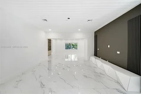 711 Sunset Drive Coral Gables FL 33143