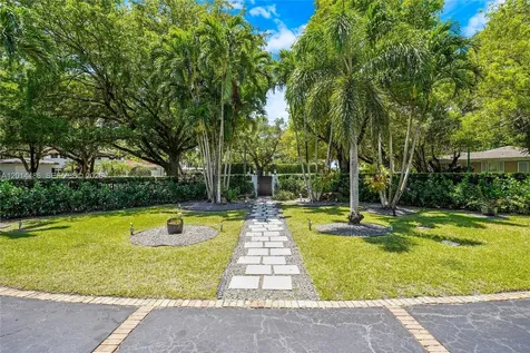 711 Sunset Drive Coral Gables FL 33143
