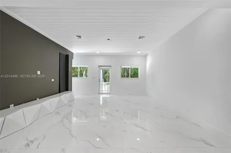 711 Sunset Drive Coral Gables FL 33143