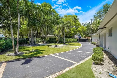 711 Sunset Drive Coral Gables FL 33143