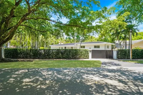 711 Sunset Drive Coral Gables FL 33143
