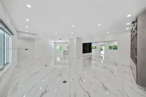 711 Sunset Drive Coral Gables FL 33143