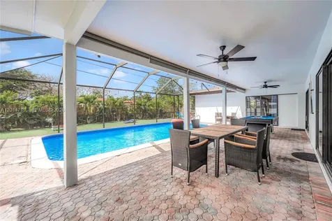 1111 NW 70th Terrace Plantation FL 33313