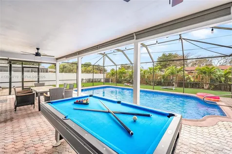 1111 NW 70th Terrace Plantation FL 33313