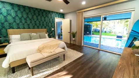 936 NE 128th Street North Miami FL 33161