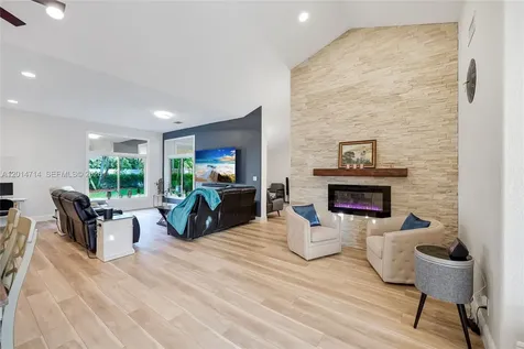 1190 Balboa Court Weston FL 33326