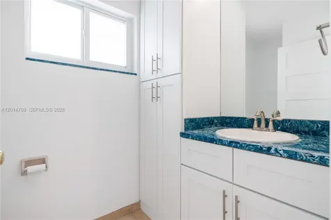 3235 Day Avenue Coconut Grove FL 33133