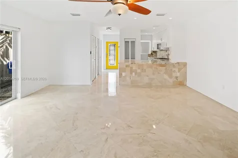 3235 Day Avenue Coconut Grove FL 33133