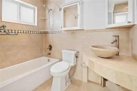 3235 Day Avenue Coconut Grove FL 33133