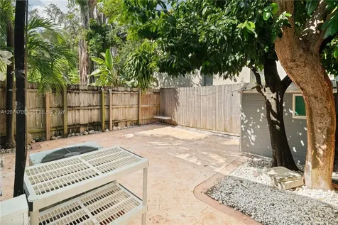 3235 Day Avenue Coconut Grove FL 33133