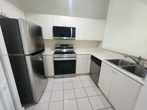 1539 SE 27th Street Homestead FL 33035