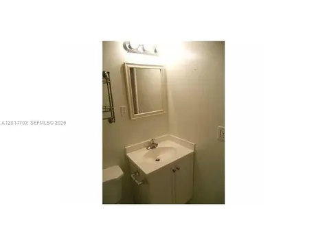 115 Royal Park Drive Oakland Park FL 33309