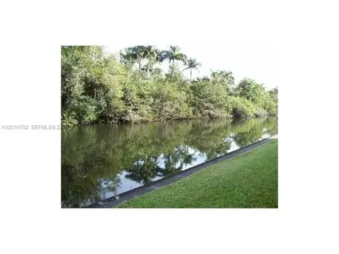 115 Royal Park Drive Oakland Park FL 33309