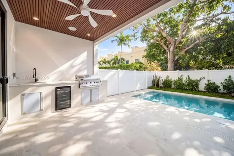 904 NE 17th Terrace Fort Lauderdale FL 33304