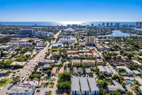 904 NE 17th Terrace Fort Lauderdale FL 33304