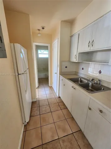 836 NW 2nd Avenue Fort Lauderdale FL 33311