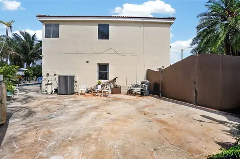 15500 SW 99th Lane Miami FL 33196