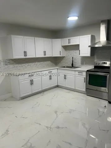 19360 NW 1st Court Miami Gardens FL 33169