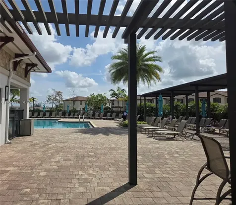 10840 W 33rd Lane Hialeah FL 33018