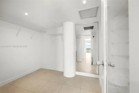 900 Bay Drive Miami Beach FL 33141
