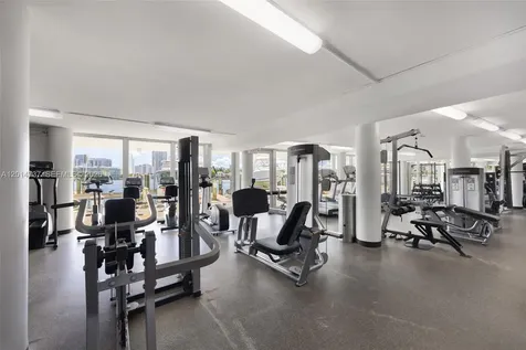 900 Bay Drive Miami Beach FL 33141