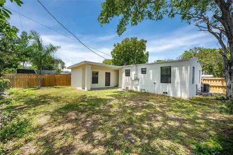2106 Plunkett Court Hollywood FL 33020