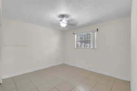 2385 NW 32nd Street Miami FL 33142