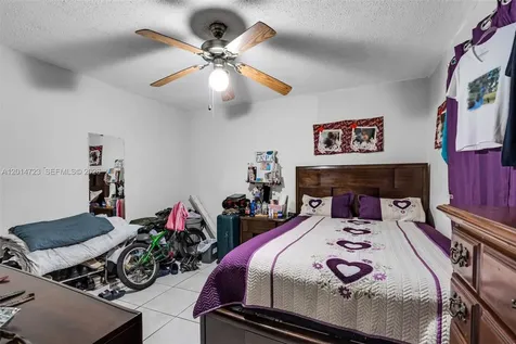 2385 NW 32nd Street Miami FL 33142