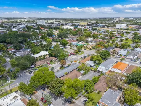 2385 NW 32nd Street Miami FL 33142