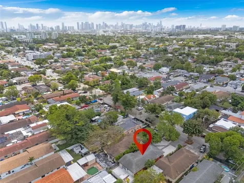 2385 NW 32nd Street Miami FL 33142