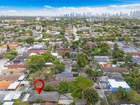 2385 NW 32nd Street Miami FL 33142