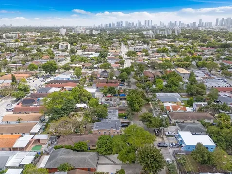 2385 NW 32nd Street Miami FL 33142