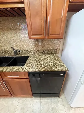 2000 Atlantic Shores Boulevard Hallandale Beach FL 33009