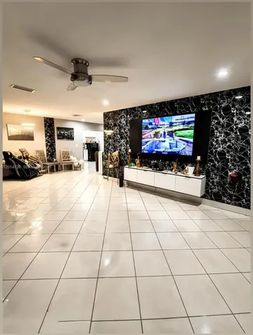 8600 NW 57th Court Tamarac FL 33321