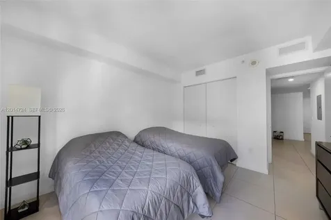31 SE 6th Street Miami FL 33131