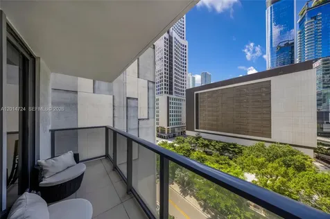 31 SE 6th Street Miami FL 33131