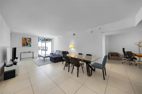 31 SE 6th Street Miami FL 33131