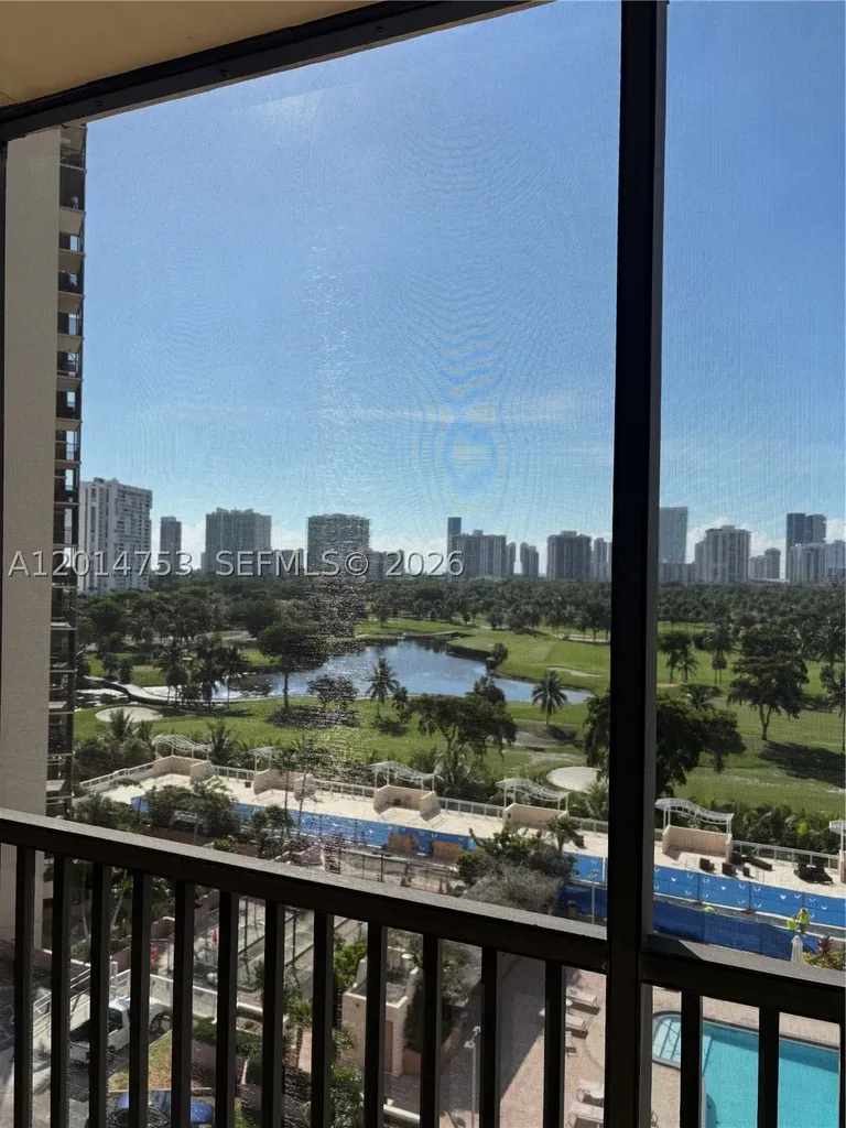 20301 W Country Club Drive Aventura FL 33180