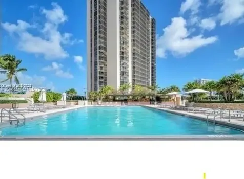 20301 W Country Club Drive Aventura FL 33180