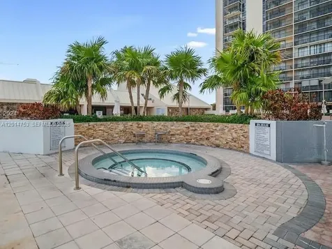 20301 W Country Club Drive Aventura FL 33180