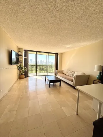 20301 W Country Club Drive Aventura FL 33180