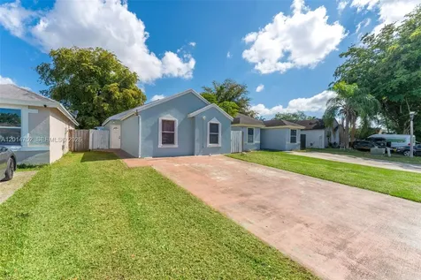 768 SW 9th Street Florida City FL 33034